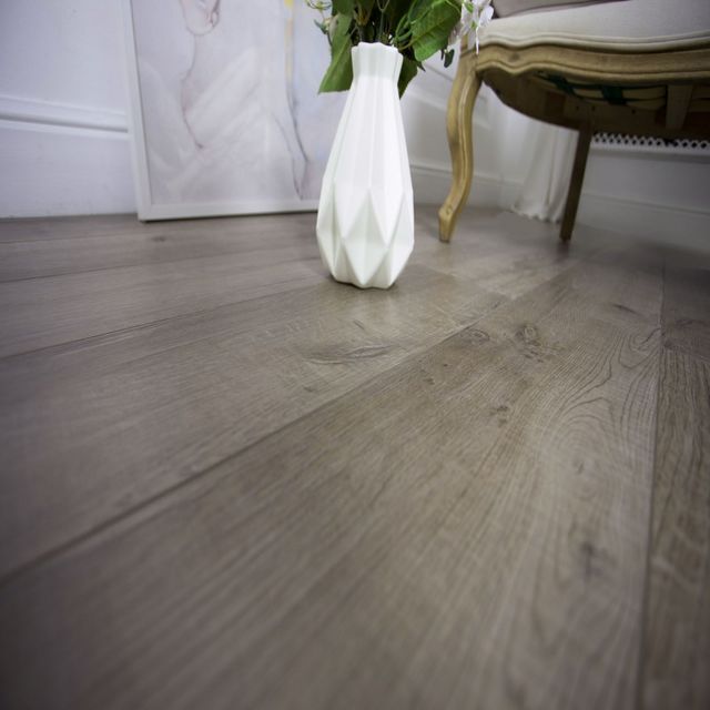 Дуб Изысканный JC8271-7