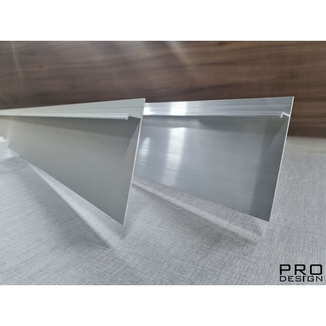 Скрытый плинтус Pro Design (анодированный, черный RAL9005 МУАР) 2700 мм